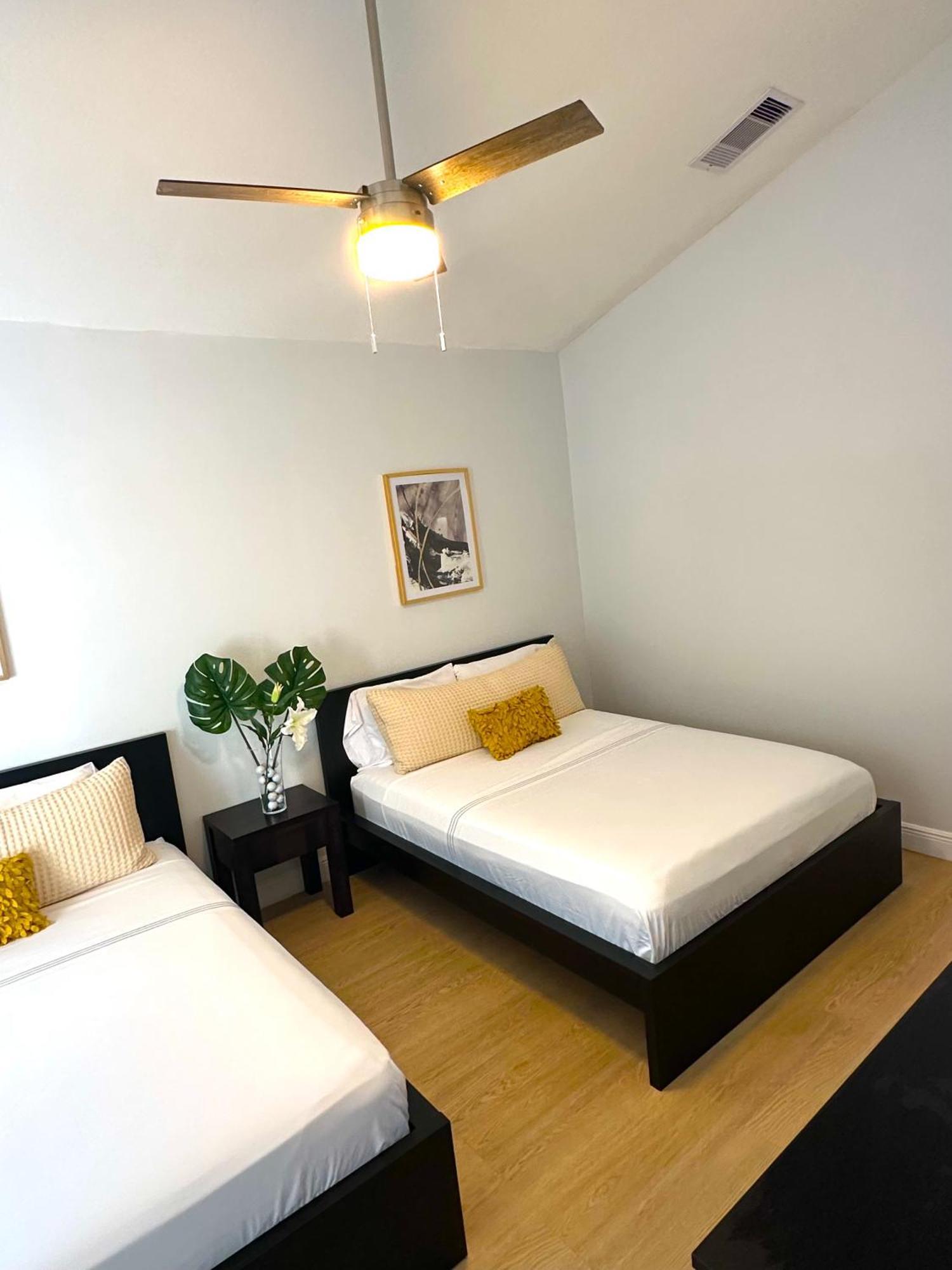 Albatross Condo In Pga Village, 2 Bedroom 1 Bath, A Side Carlton Exteriör bild